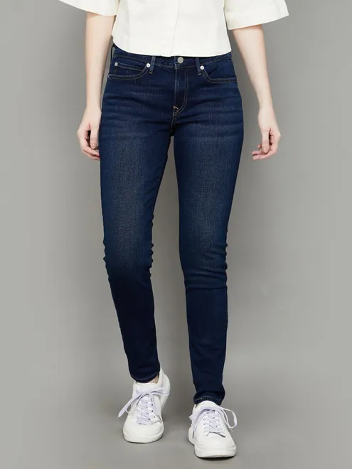 LEVIS skiny fit navy denim jeans