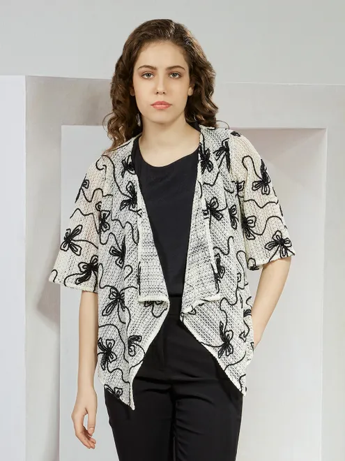 Off-white and black cotton top