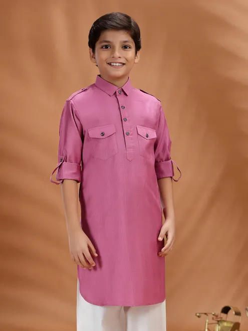 Pink plain cotton kurta for cultural moments