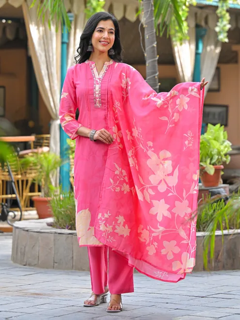 Pink silk printed kurti set with aabla work