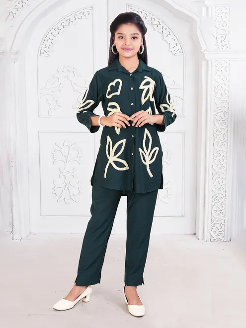 Rama green cotton thread work co ord set