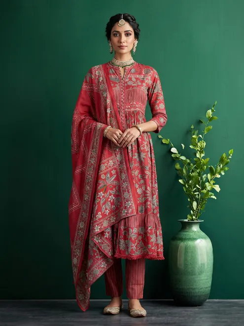 Red printed kurti set with kalamkari inspired charm