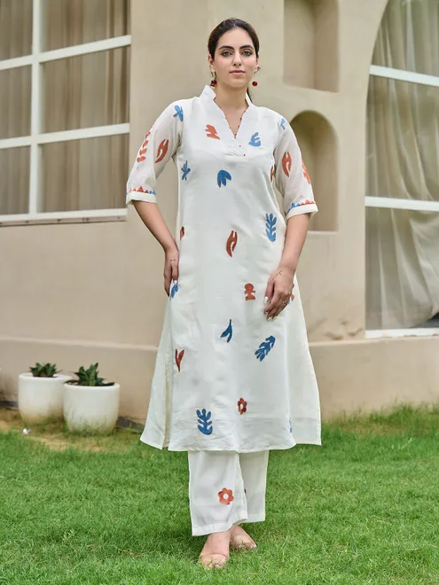 White cotton kurti set with thread work