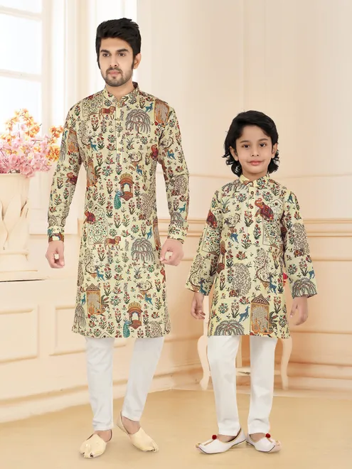 Cream cotton kurta pajam with print for men