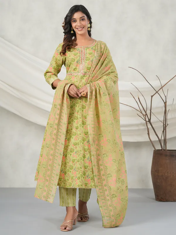 Amazing light green printed kurti set with dupatta