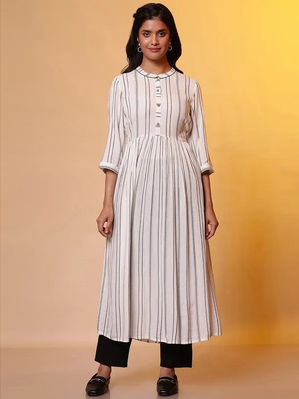 Aurelia white stripe cotton long kurti