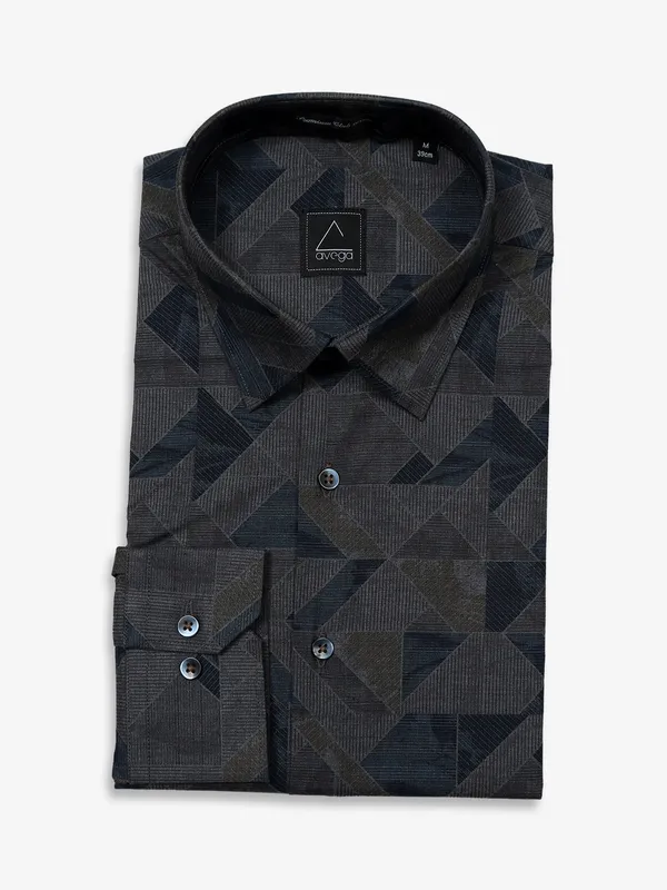 AVEGA grey and black cotton shirt