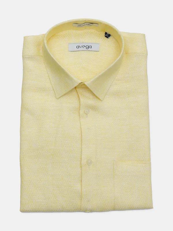 Avega solid yellow slim fit shirt