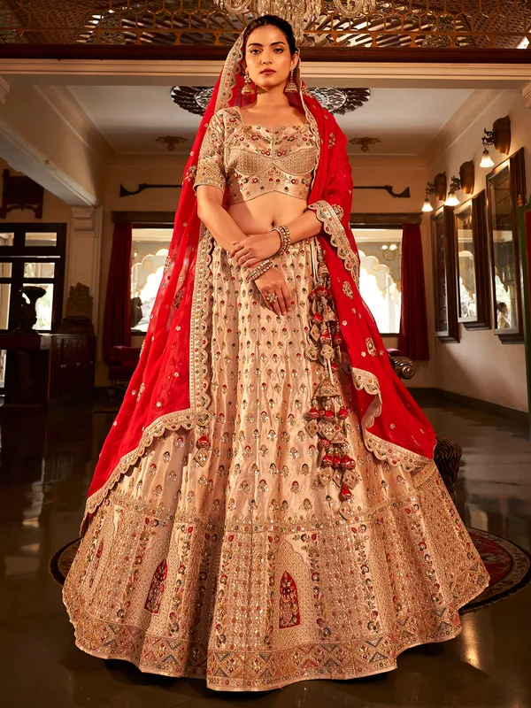 Beautiful cream lehenga choli for bridal