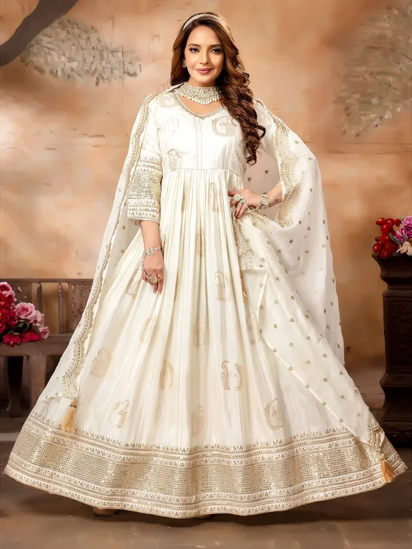 Beautiful off-white silk anarkali suit