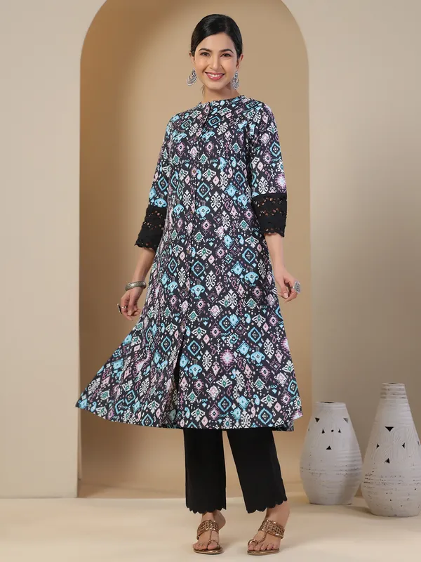 Beautiful printed cotton kurti in black