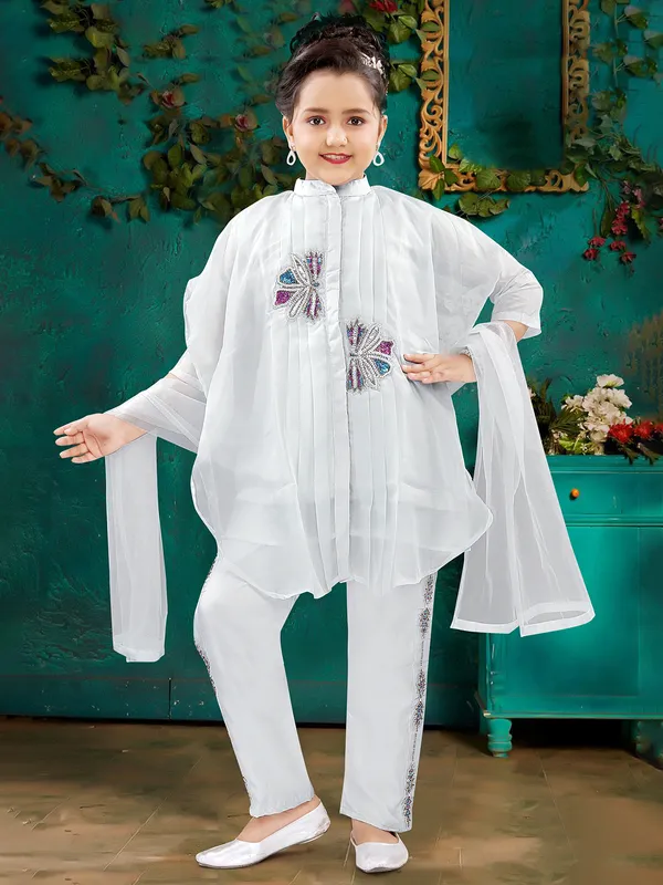 Beautiful white georgette salwar suit