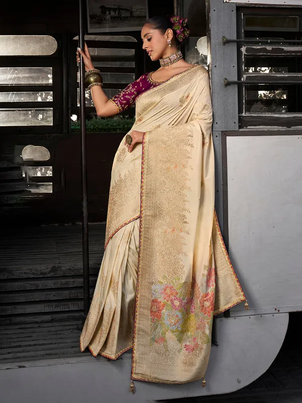 Beige dola silk saree with contrast blouse