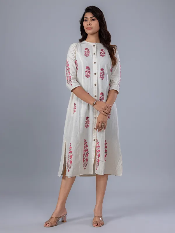 Beige printed casual cotton kurti for women