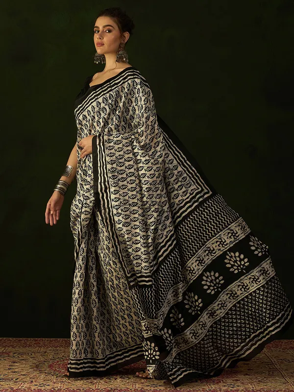 Beige saree in printed bhagalpuri silk