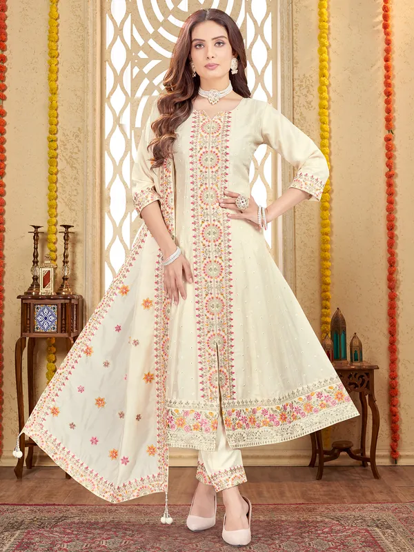 Beige silk salwar kameez for wedding