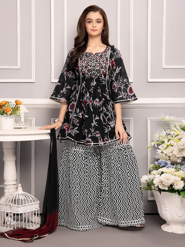 Black and white cotton printed sharara set