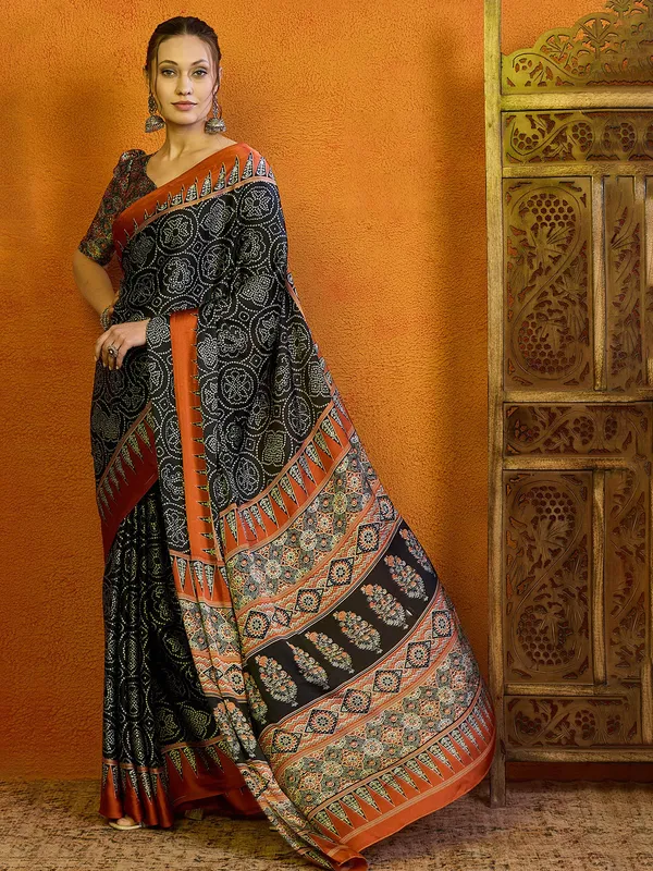 Black bhagalpuri silk saree in printed for women