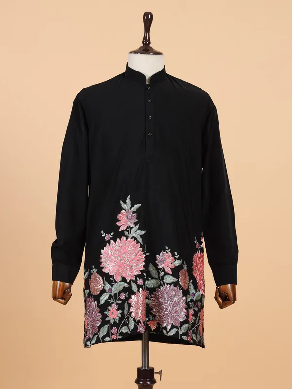 Black cotton silk kurta in embroidery