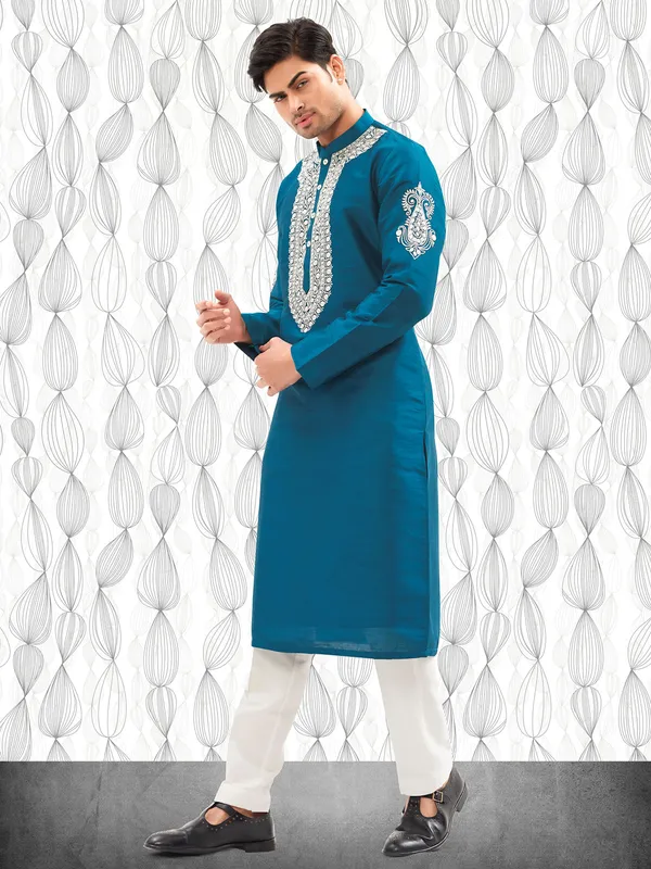 Blue shade cotton kurta set for men