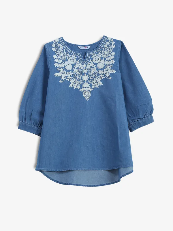 BOOM blue embroidery top