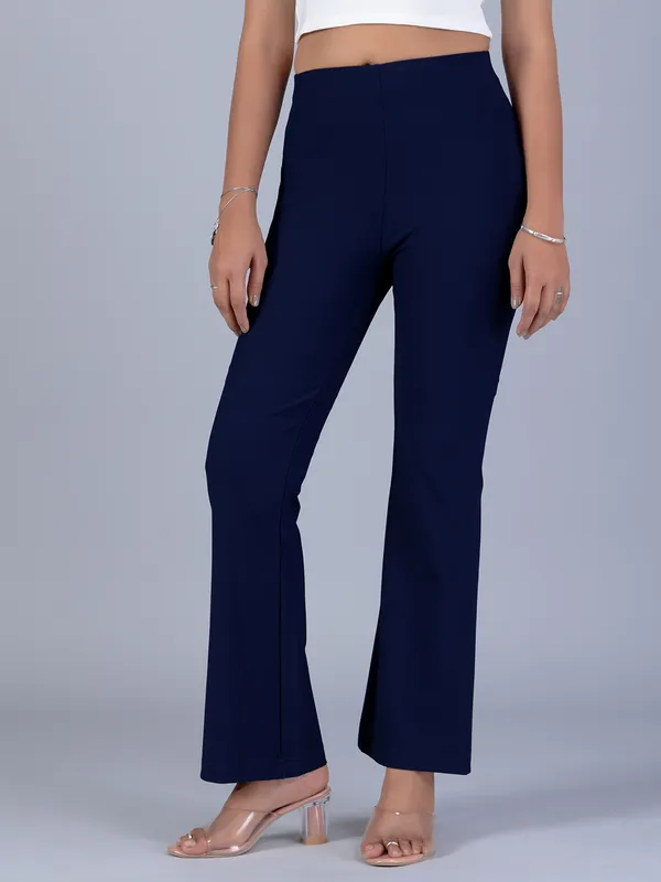 BOOM women wear navy lycra pant