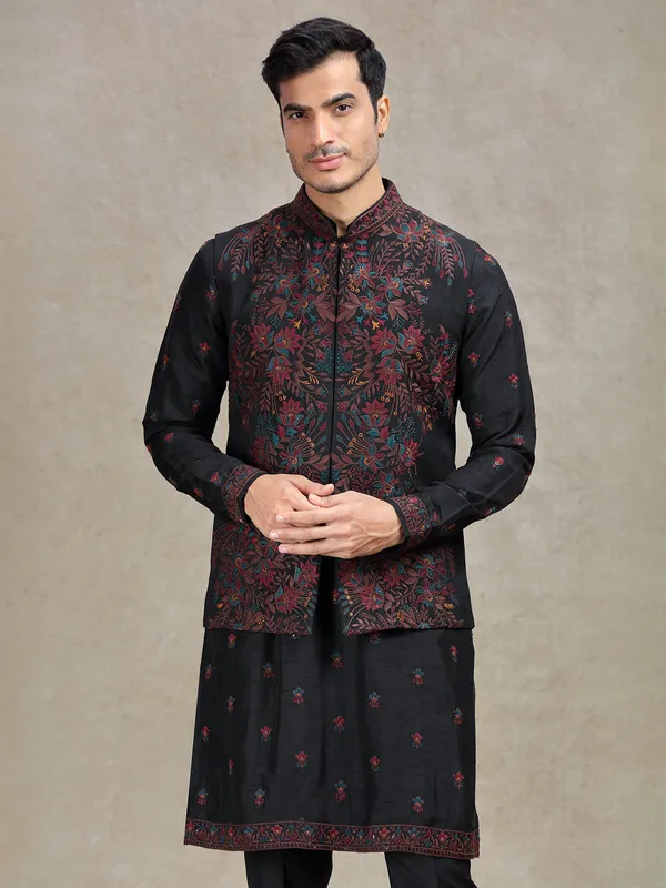 Charming black waistcoat ensemble for special gatherings