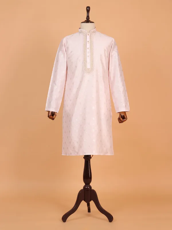 Charming light pink silk kurta suit