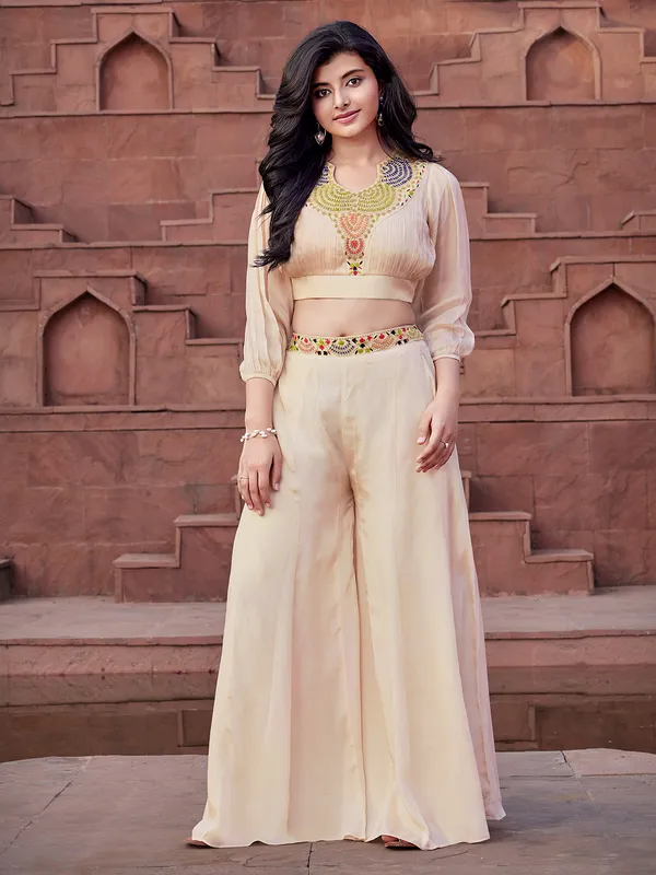 Chiku crop top style palazzo suit