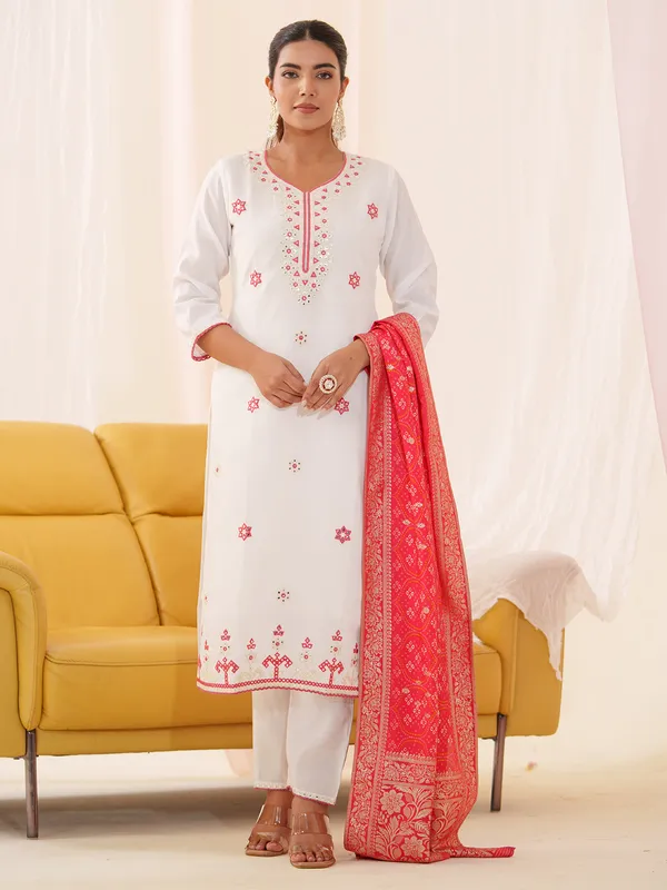 Classy white cotton silk kurti set