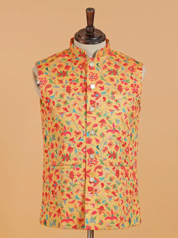 Cotton silk waistcoat in mustard yellow