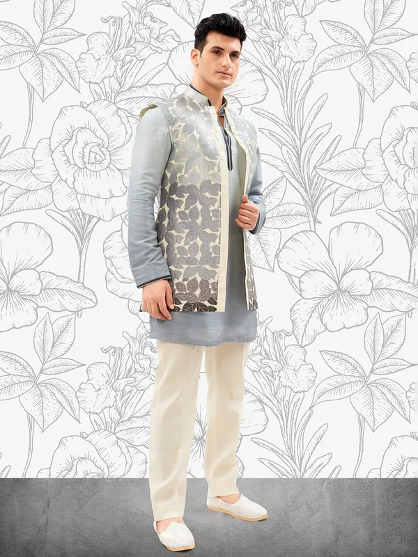 Cream and grey ombre style waitscoat set for men