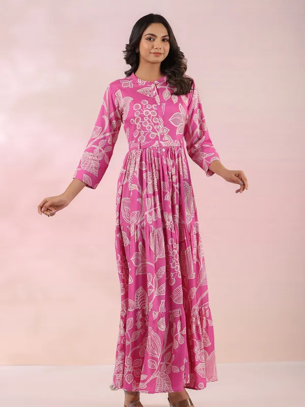 Cream and pink printed kurti