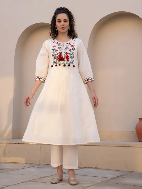 Cream cotton silk yoke style kurti with keyhole neck