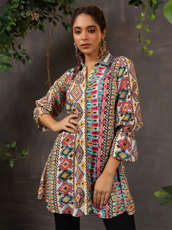 Cream cotton tunic top with chic print