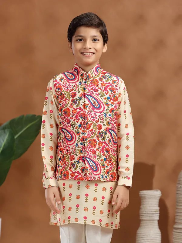 Cream raw silk printed waistcoat set for boys