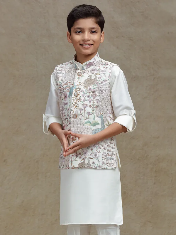 Cream silk waistcoat set for festive wear
