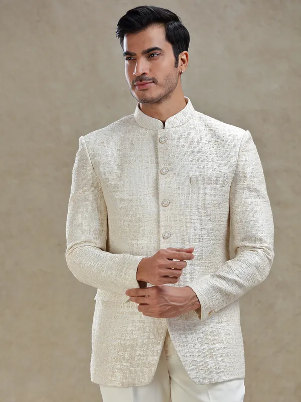 Cream textured jodhpuri set in jute fabric