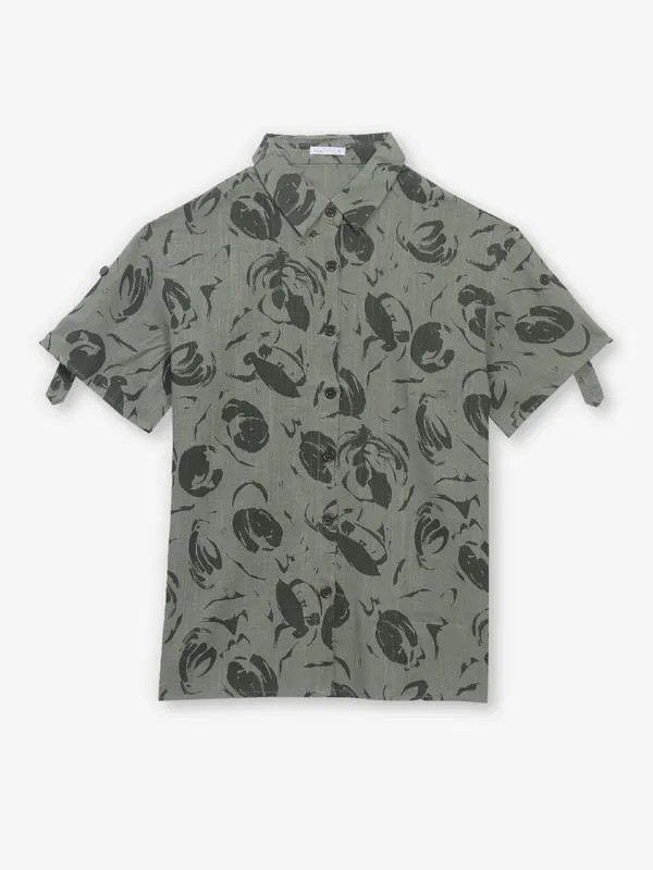 DEAL green printed cotton half sleeve shirt