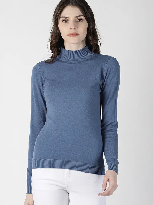DEAL latest knitted light blue t-shirt
