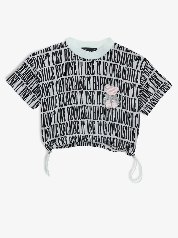 DEAL off-white cotton printed crop top