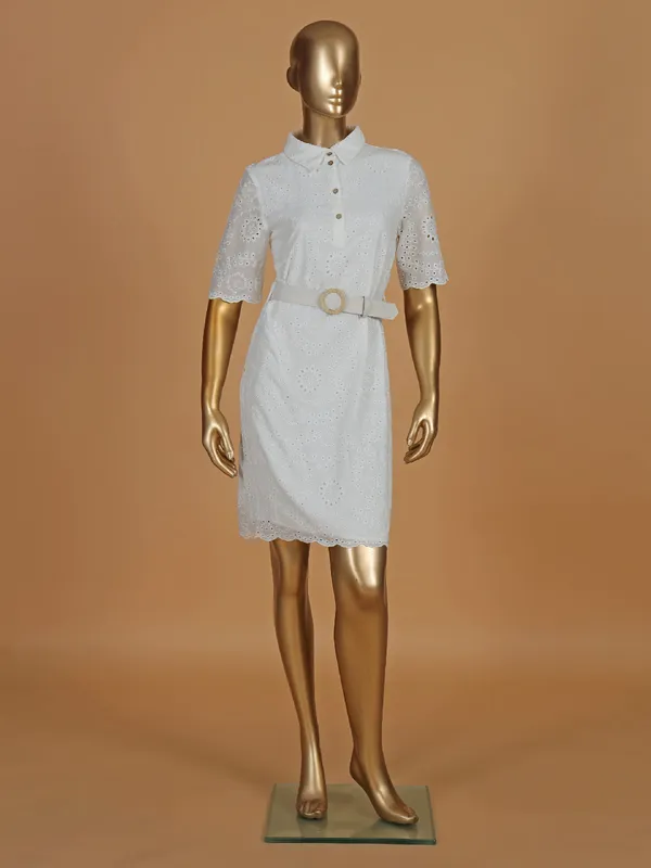 DEAL white cotton cutwork designe dress