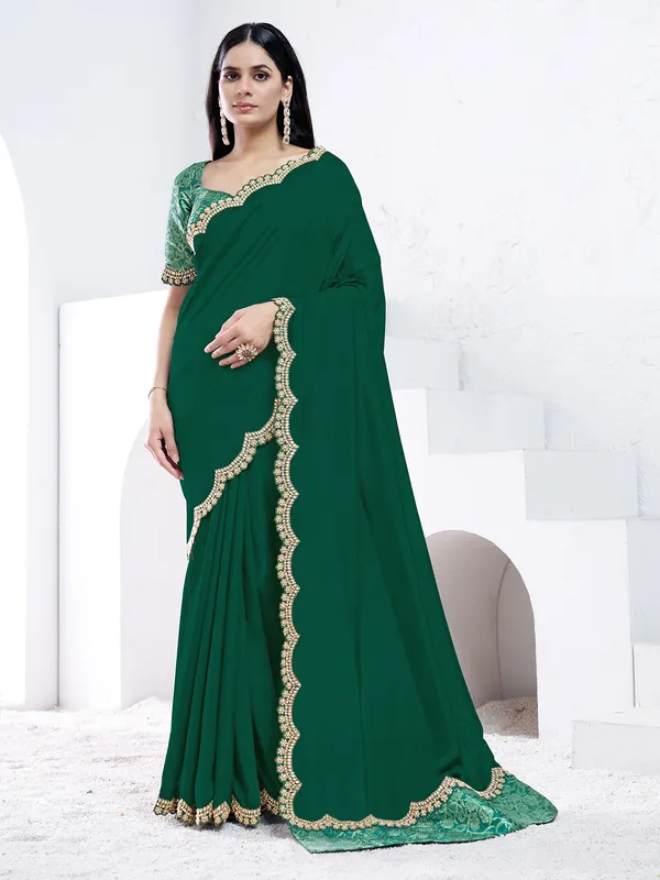 Elegant green crepe saree for party-wear