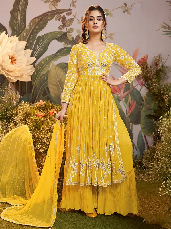 Elegant mustard yellow palazzo suit