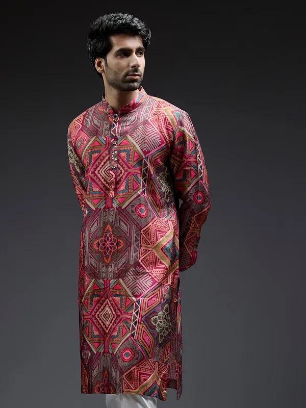 Elegant pink geometrical printed kurta suit in silk