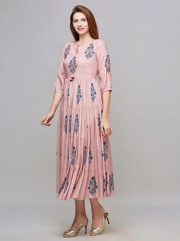 Elegant printed light pink kurti