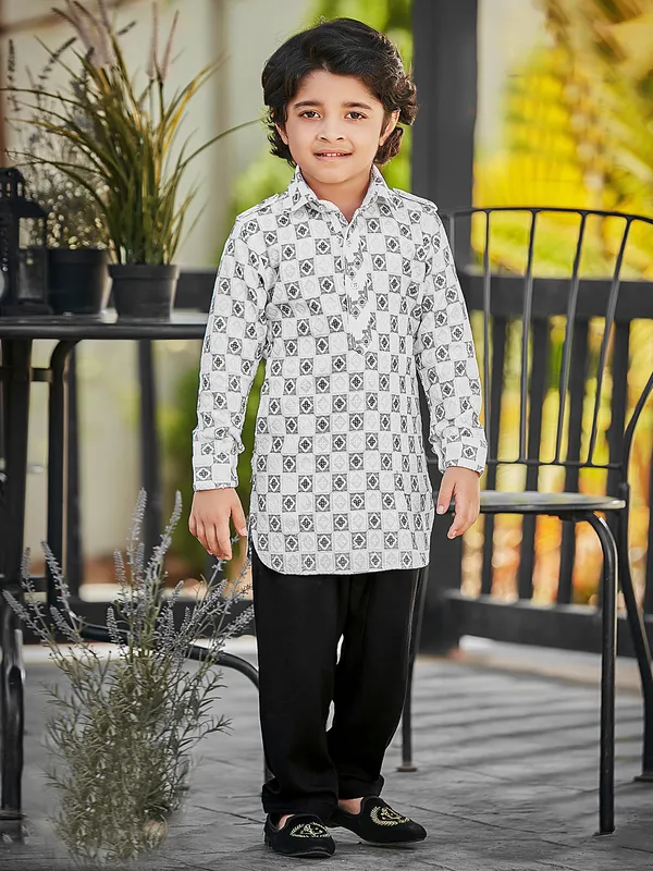 Elegant white and black cotton silk kurta suit for boys