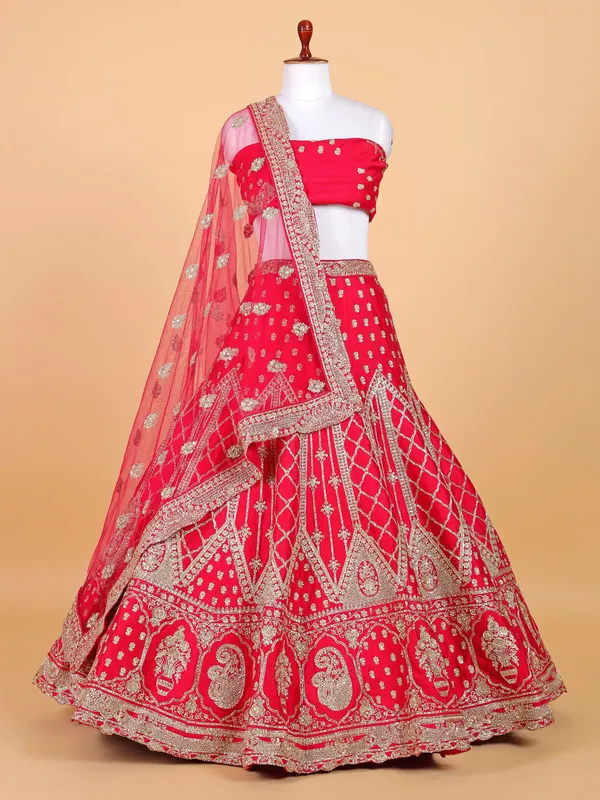 Fabulous Rani lahenga choli for bridal