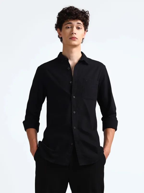 FLYING MACHINE black cotton plain shirt