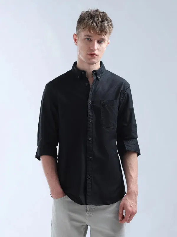 FLYING MACHINE solid black slim fit cotton casual shirt